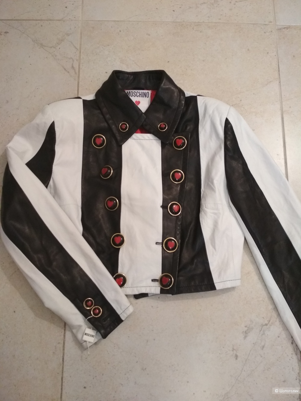 Кожаная куртка Moschino, размер М..