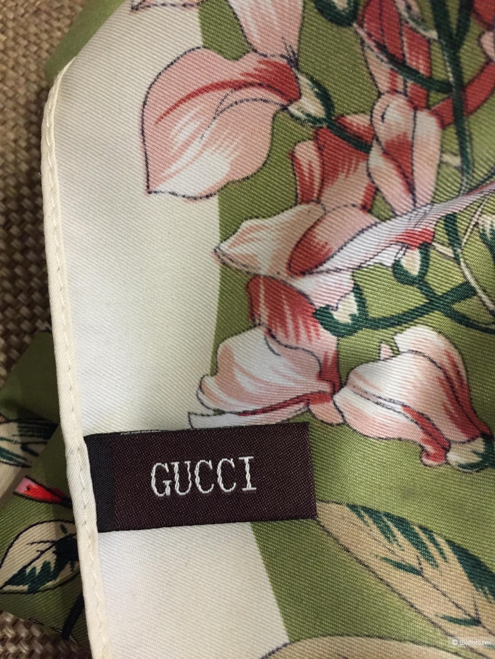 Платок Gucci 90x90 см