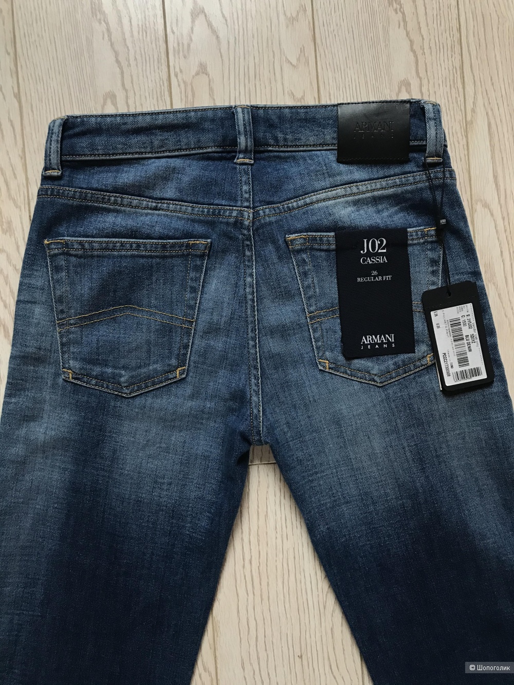 Джинсы Armani Jeans 26 р.