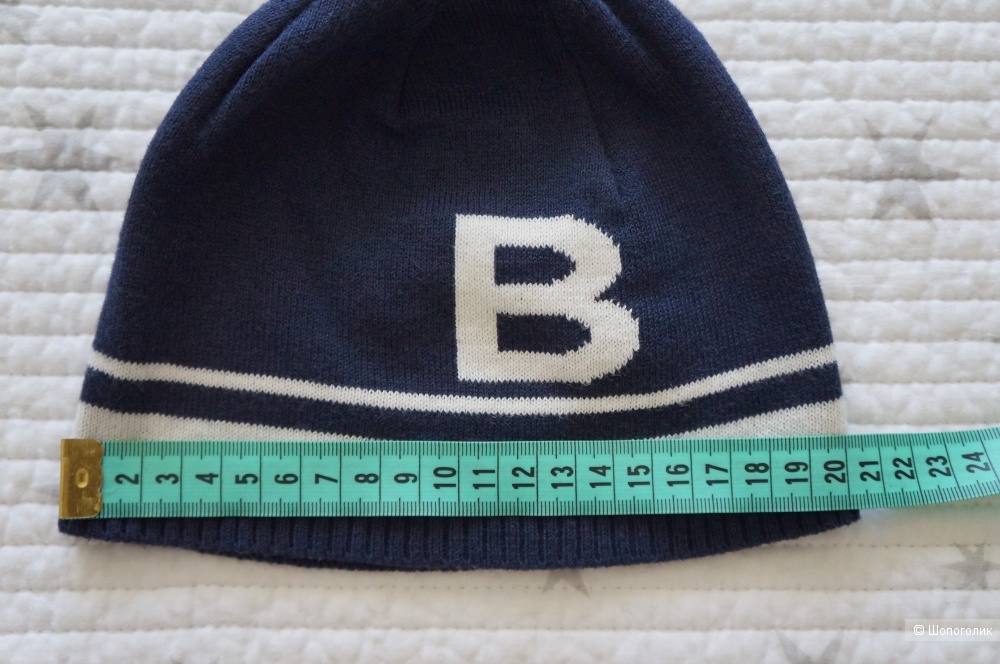Сет шапок Benetton (примерно 3-5 лет)