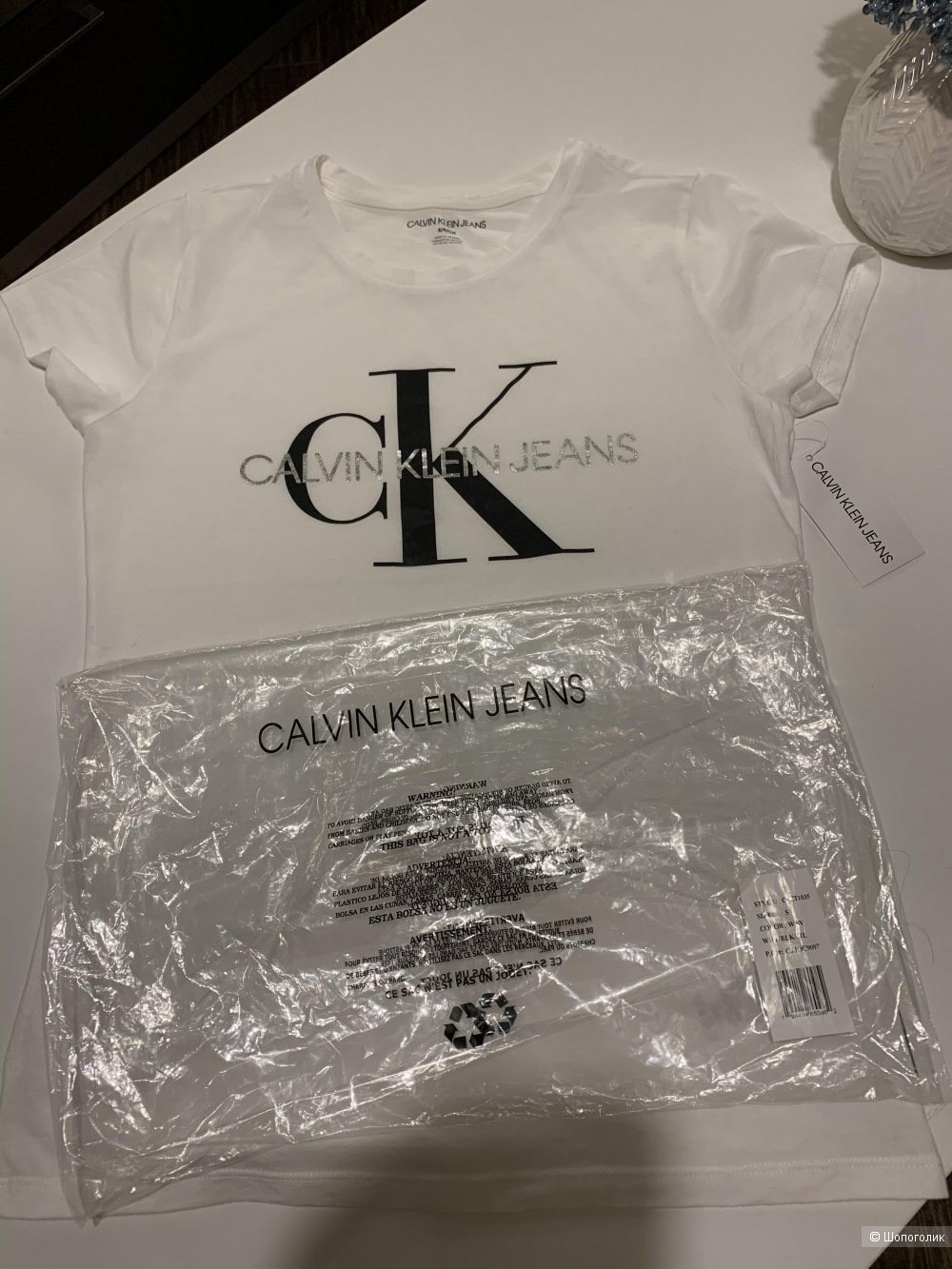 Футболка Calvin Klein Jeans, размер S