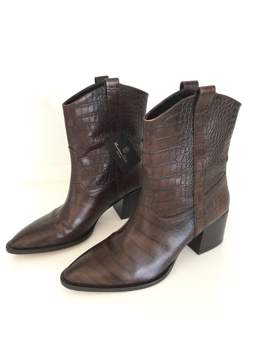 Сапоги Massimo Dutti в 39 размере