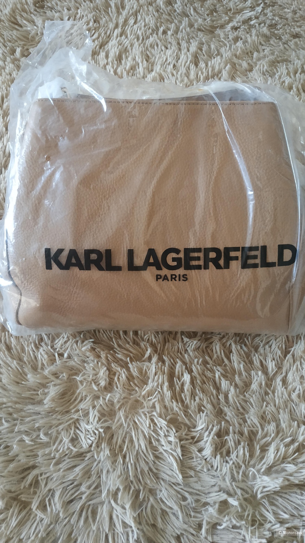 Сумка кожаная Karl Lagerfeld