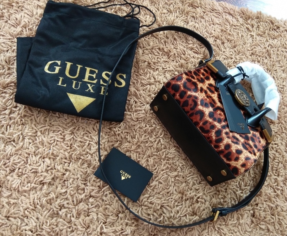Сумка Guess размер мини