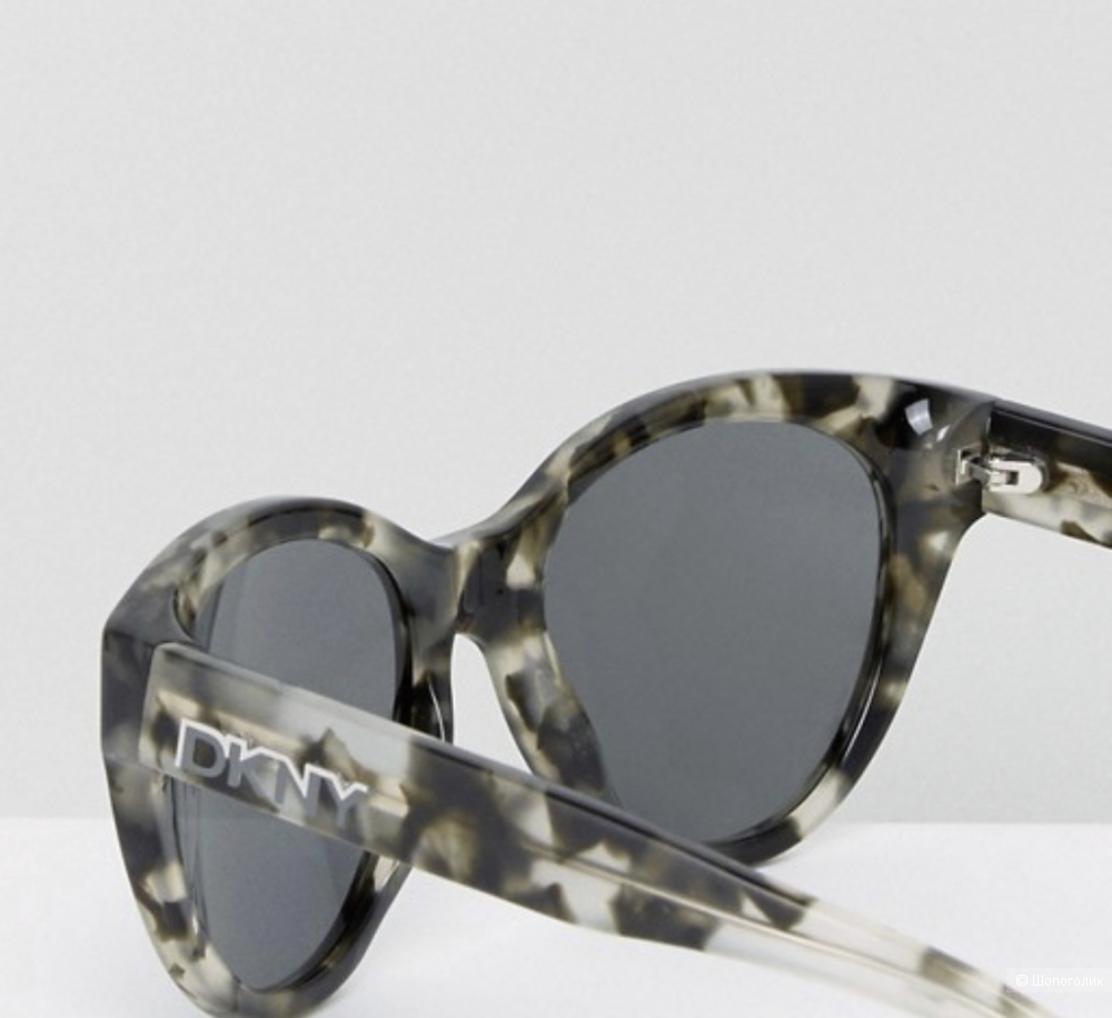 Солнцезащитные очки DKNY one size