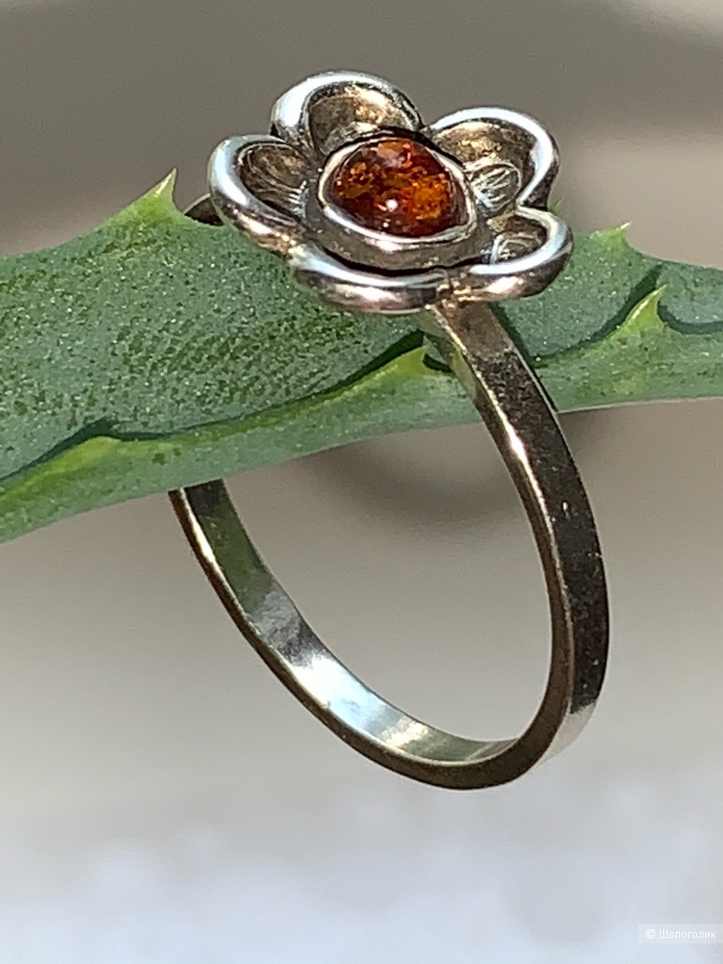 Серебрянное кольцо Natural Baltic Amber “Gelyte”