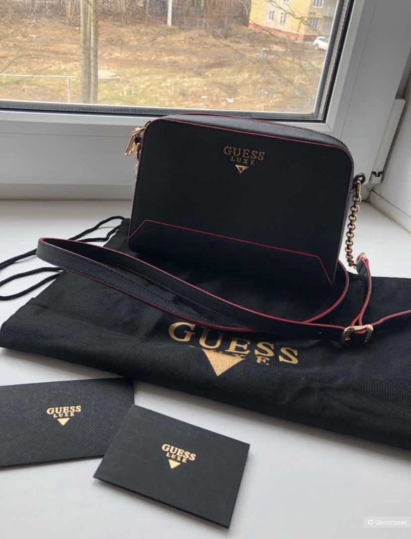 Сумка Guess Luxe