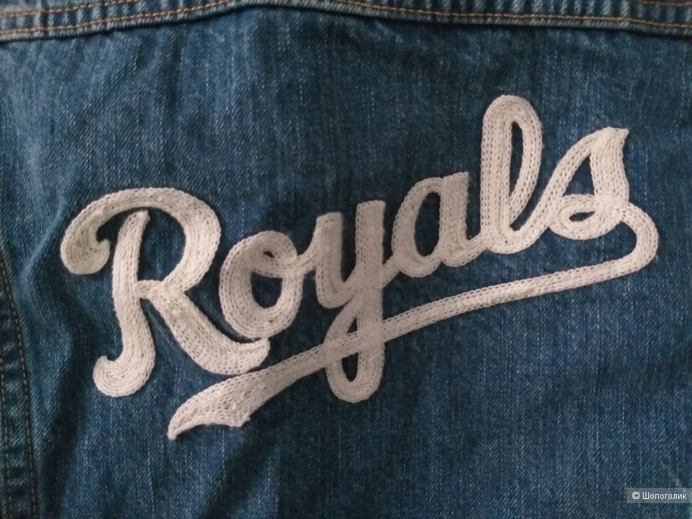 Новая куртка Levi's размер S