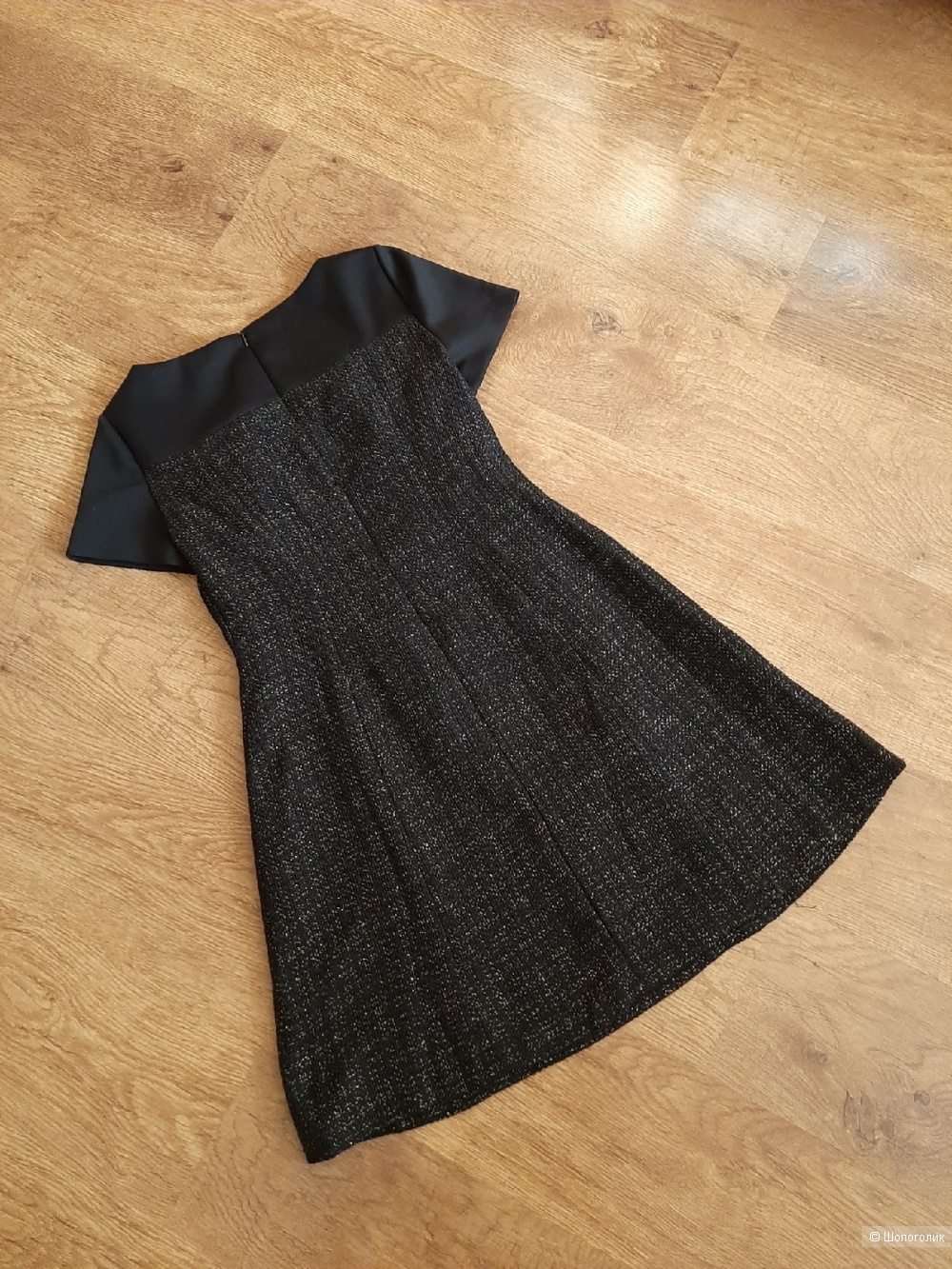 Платье DKNY р.42