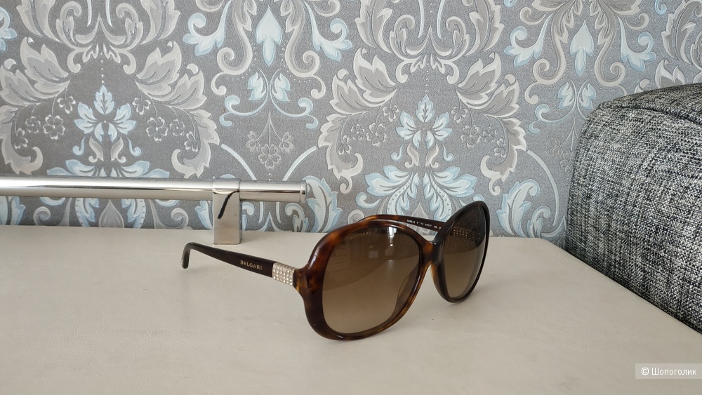 Солнцезащитные очки Bvlgari
