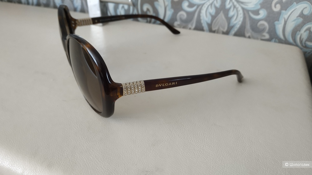 Солнцезащитные очки Bvlgari