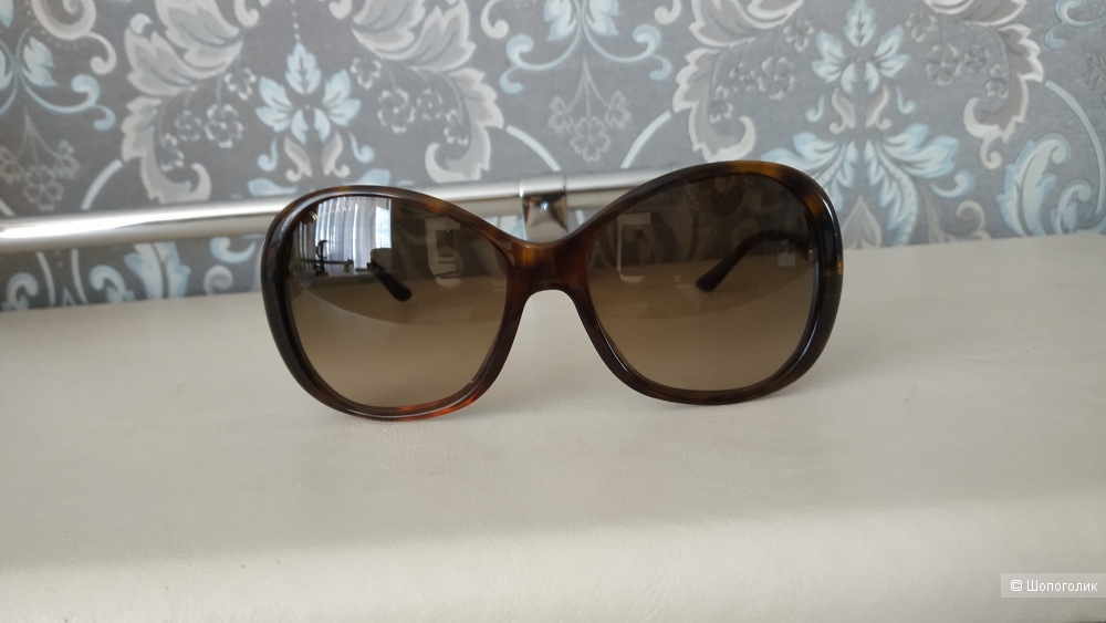 Солнцезащитные очки Bvlgari