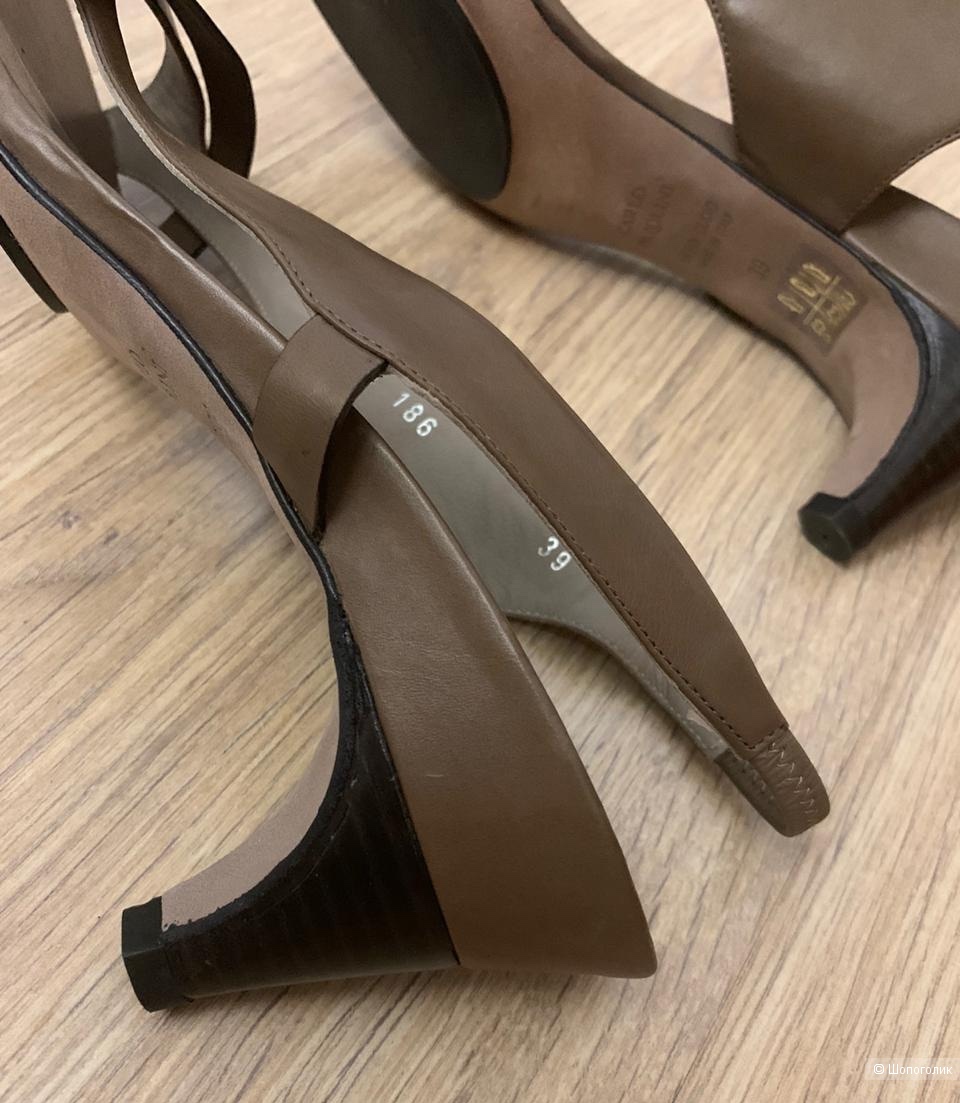 Carlo Pazolini босоножки 38/39