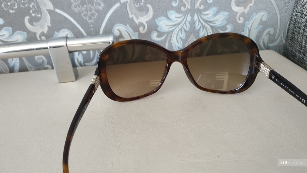 Солнцезащитные очки Bvlgari