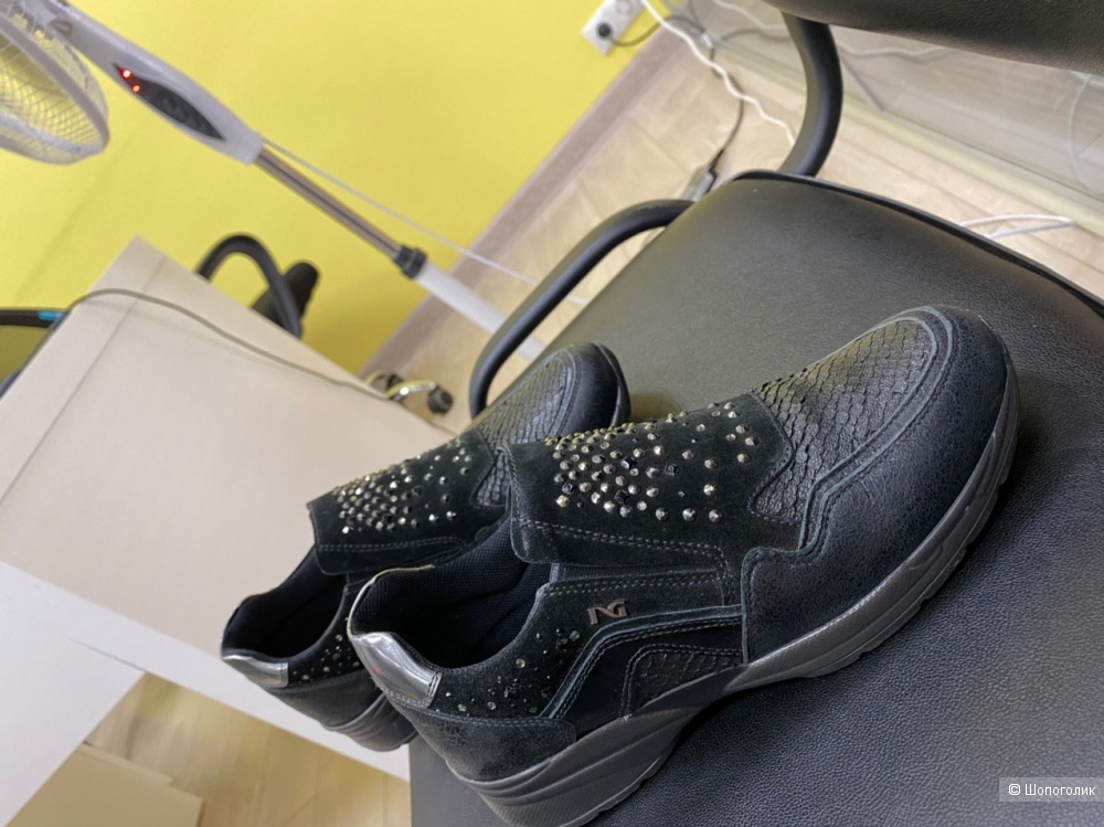 Кроссовки NERO GIARDINI 36