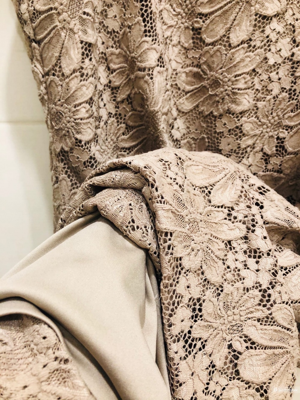 Платье  CALVIN KLEIN.Размер XL.