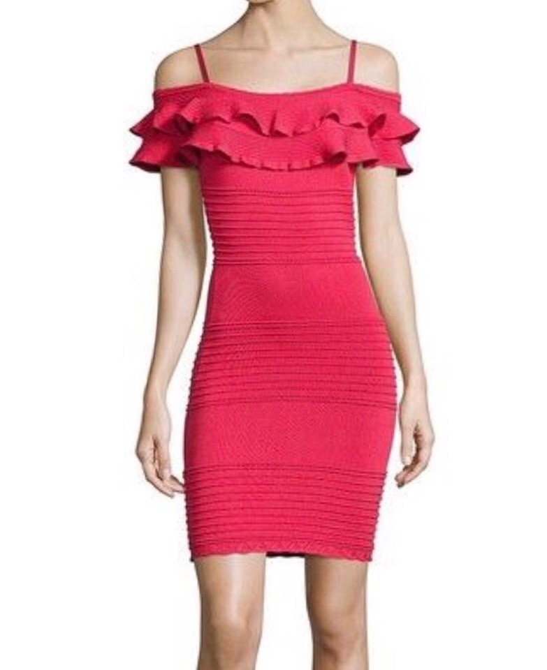 Бандажное платье от Guess S/M