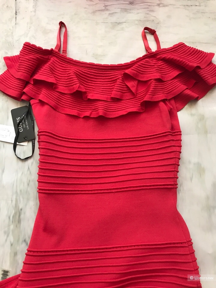 Бандажное платье от Guess S/M