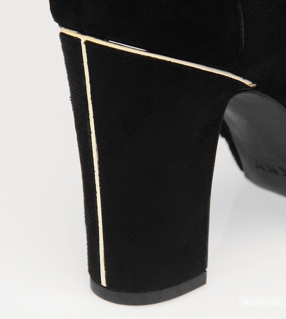 Ботфорты DKNY, р.35-36