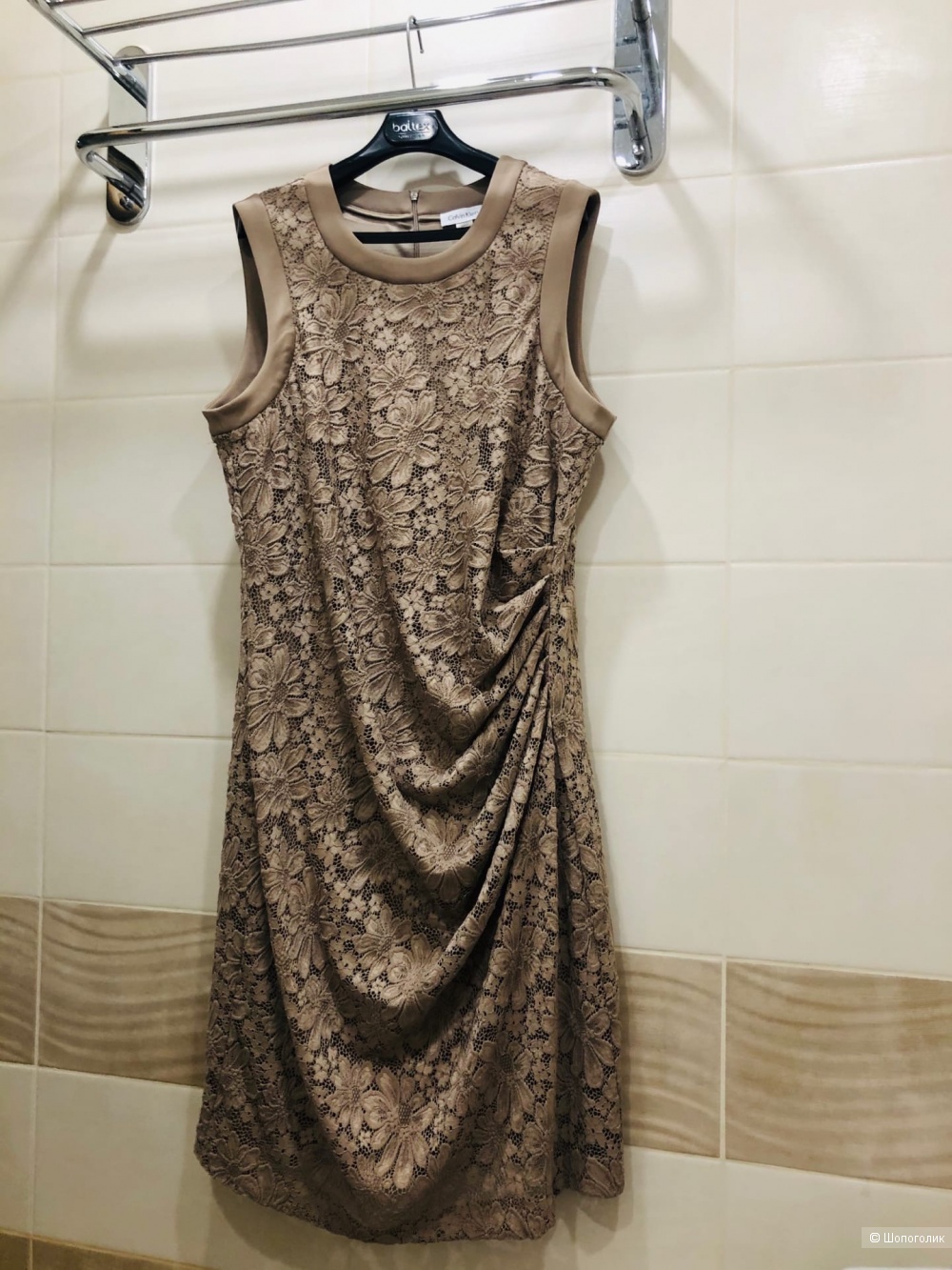 Платье  CALVIN KLEIN.Размер XL.