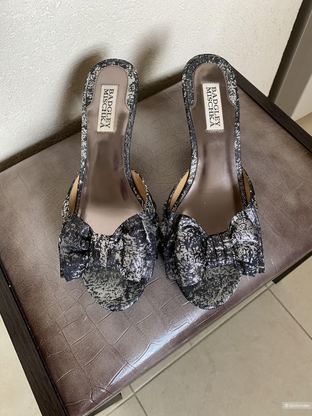 Шлепки Badgley Mischka, 7,5 (USA)