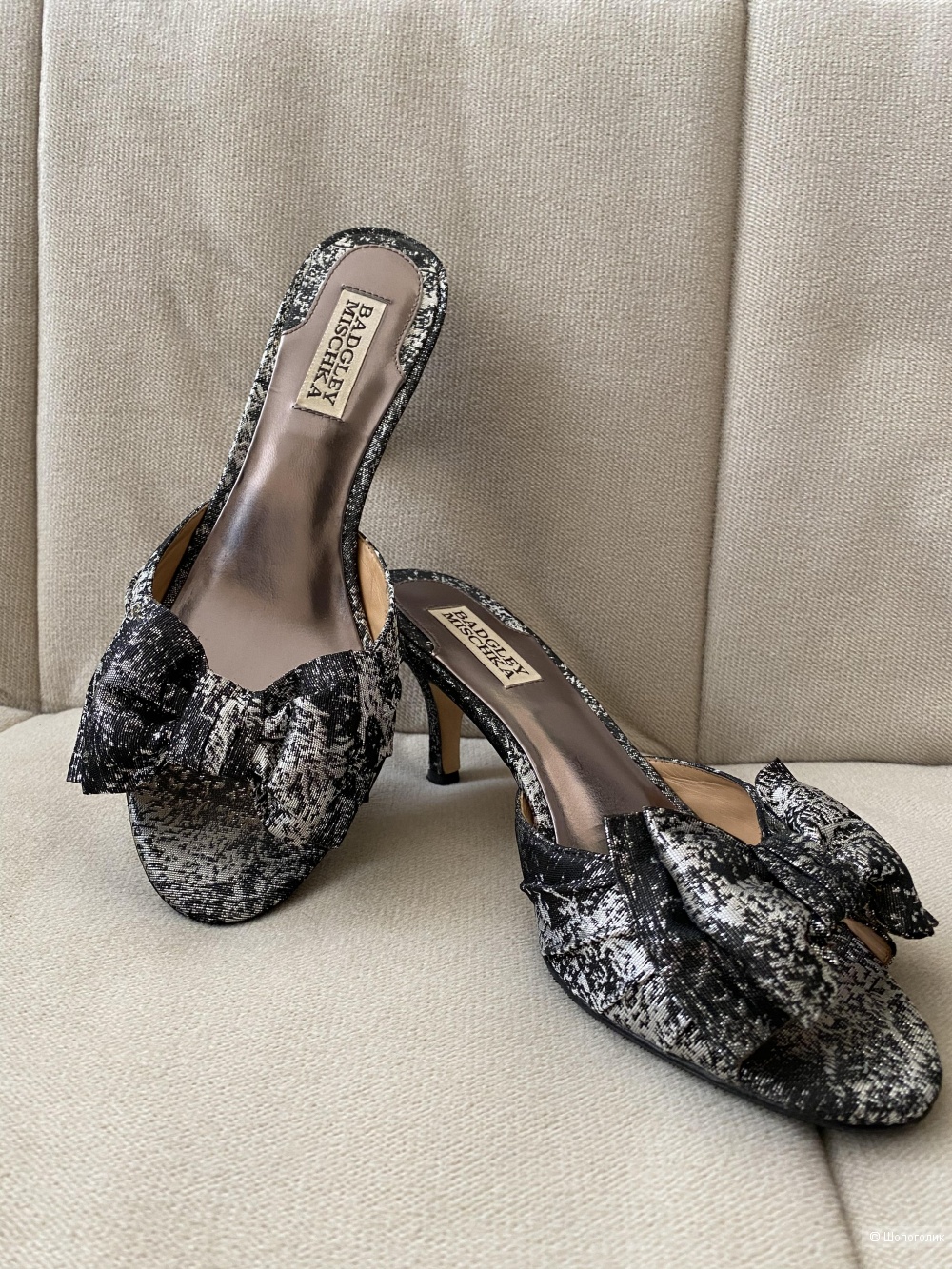 Шлепки Badgley Mischka, 7,5 (USA)