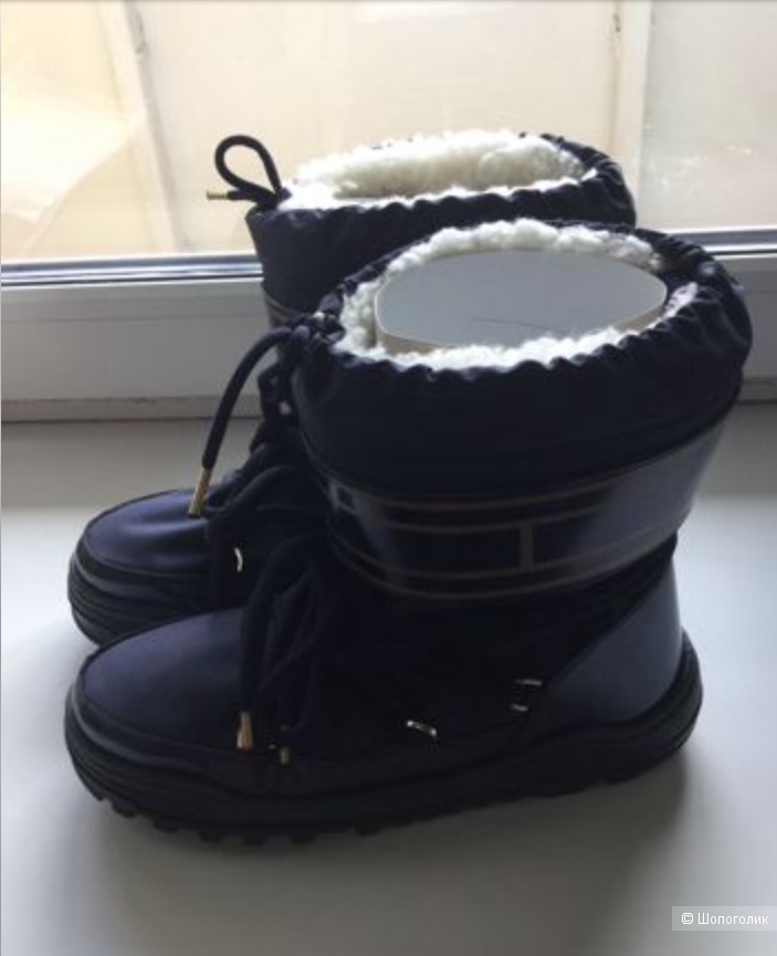 Сапоги Tommy Hilfiger новые 39 р ( 25 см )