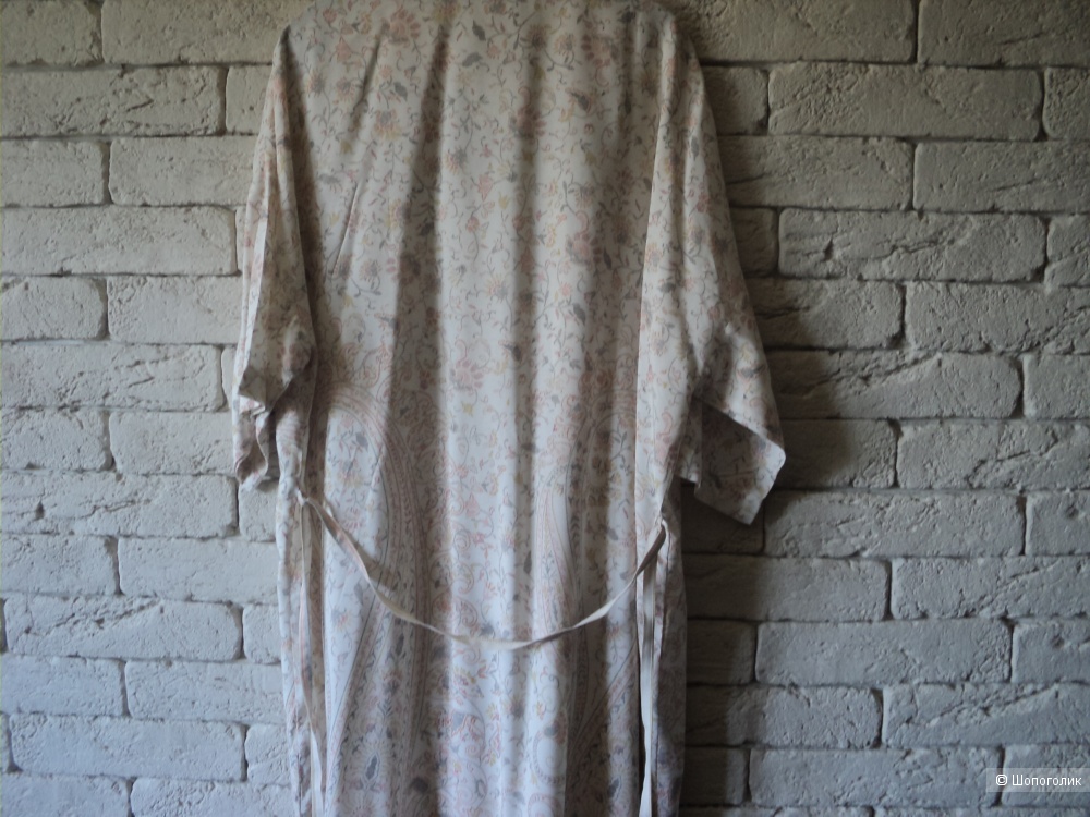 Платье-халат OYSHO, размер 46-48-50 российский.