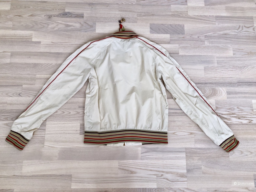 Ветровка Tommy Hilfiger, размер s-m.
