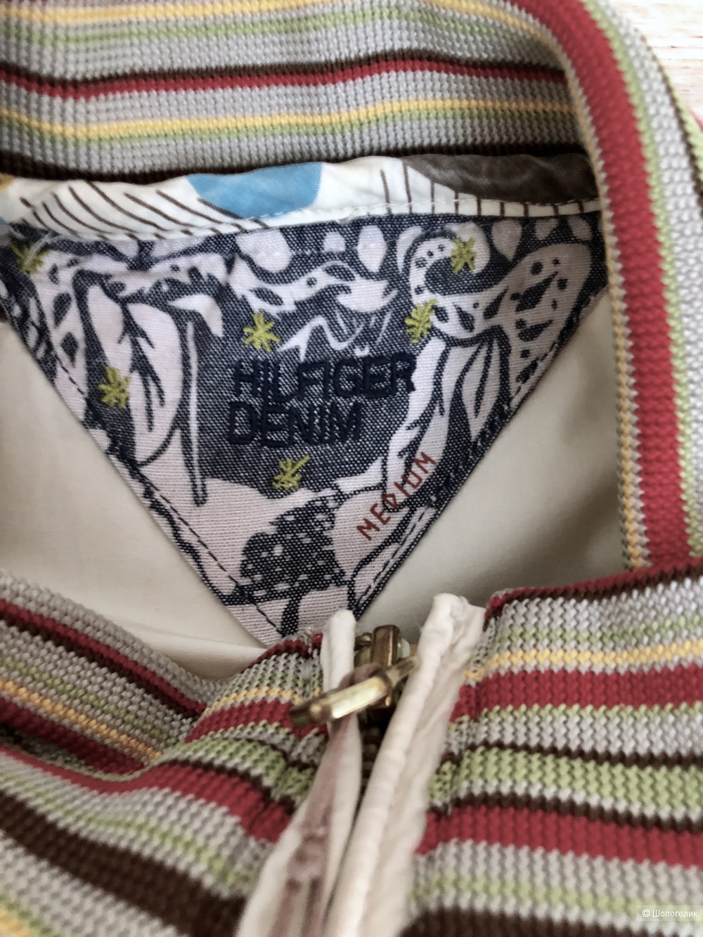 Ветровка Tommy Hilfiger, размер s-m.