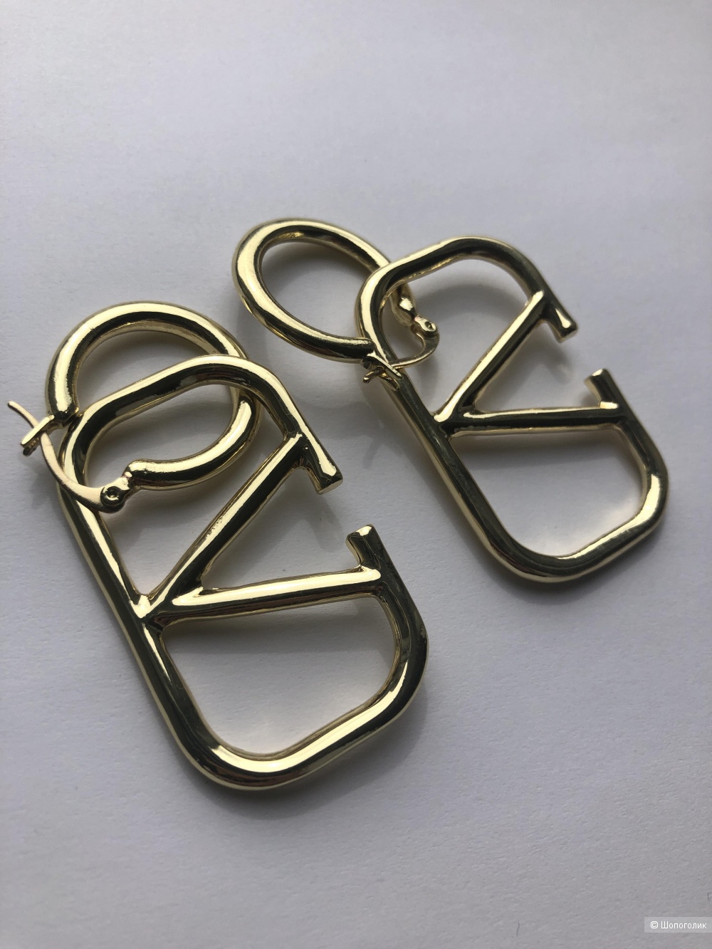 Серьги Valentino