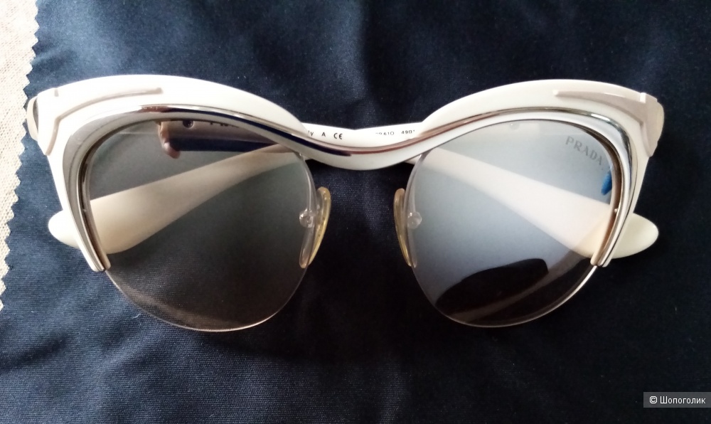 Солнцезащитные очки Prada, оригинал