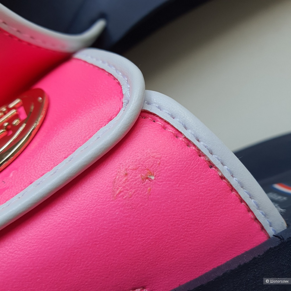 Шлепки Tommy Hilfiger 35,5- 36