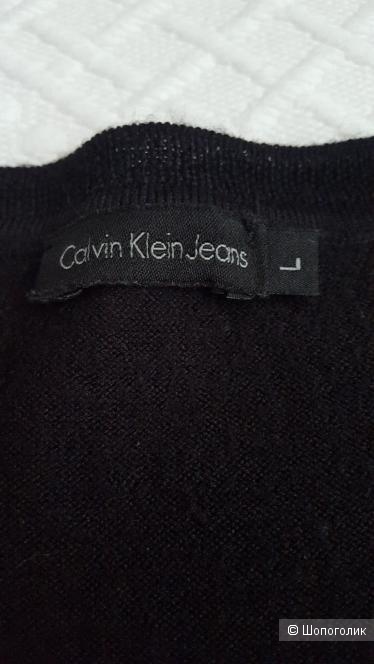 Пуловер Calvin Klein Jeans.Размер L