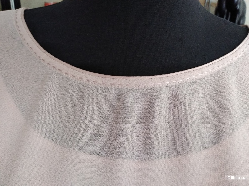 Блузка из 100% шелка Nitya. Размер: FR 38 (42-44).