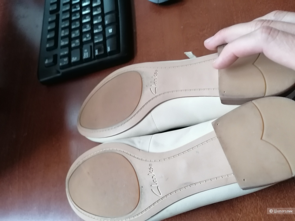 Кожаные туфли Clarks 37.5 размера