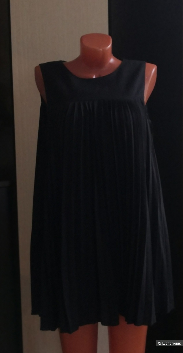 Платье H&M, размер 44-48
