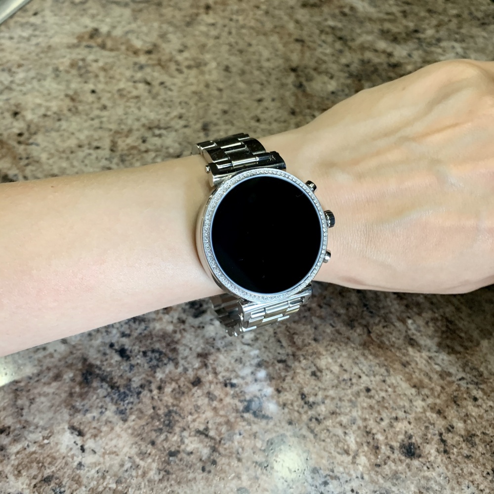 Смартчасы Michael Kors smartwatch Sofie