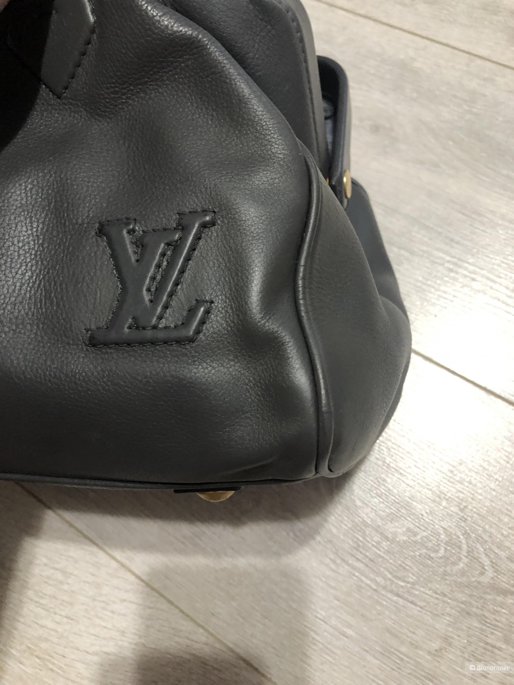 Сумка Louis Vuitton размер 30 на 20