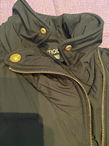 Пуховик Boutique Moschino 48IT/50 RUS (подойдёт на 50-54 российские размеры)