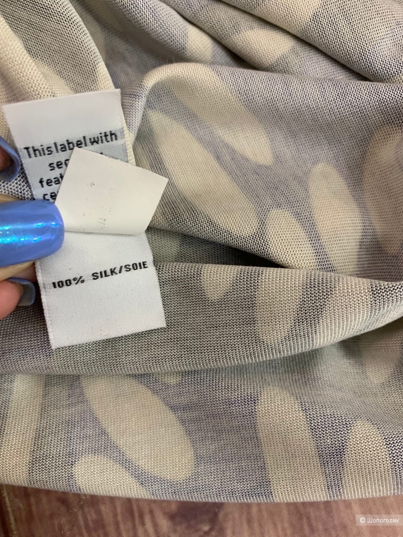 Шелковое платье от Diane von Furstenberg S