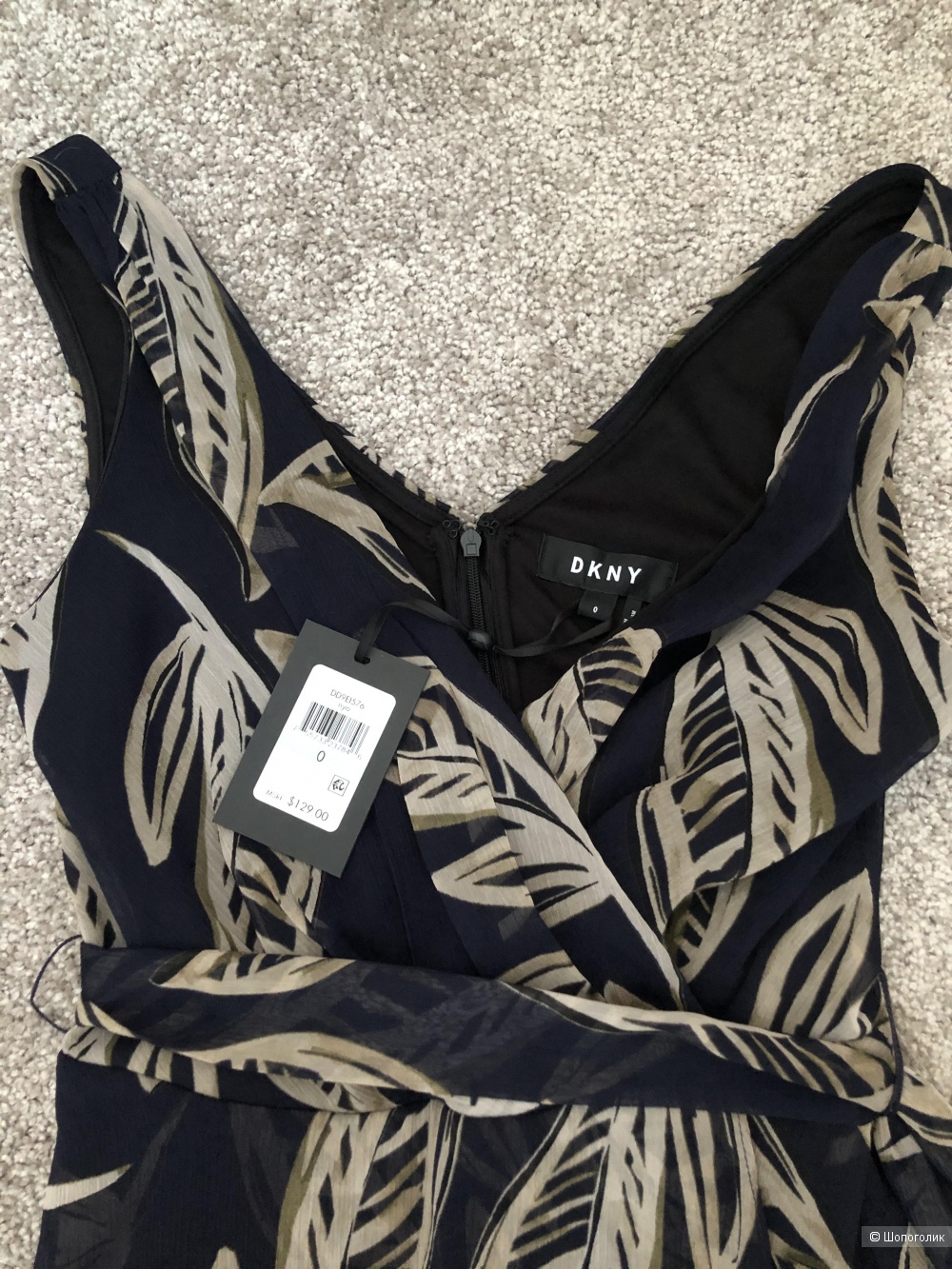 Платье DKNY, р 0(42-44)
