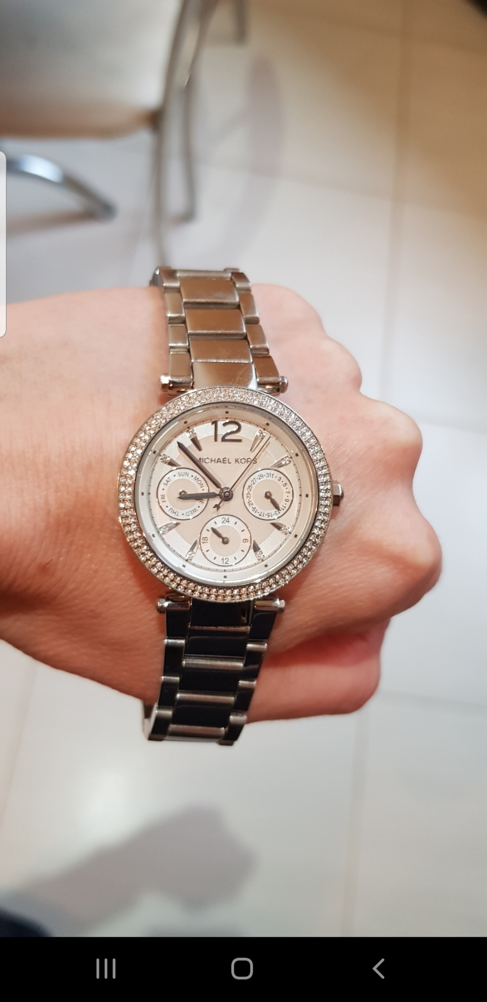 Часы Michael Kors. Диаметр 32мм.