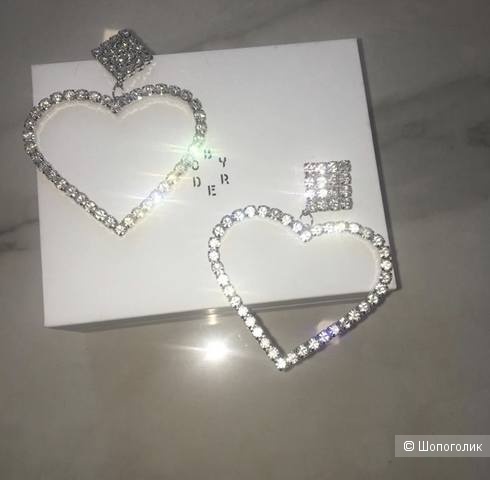 Серьги стиль Balenciaga