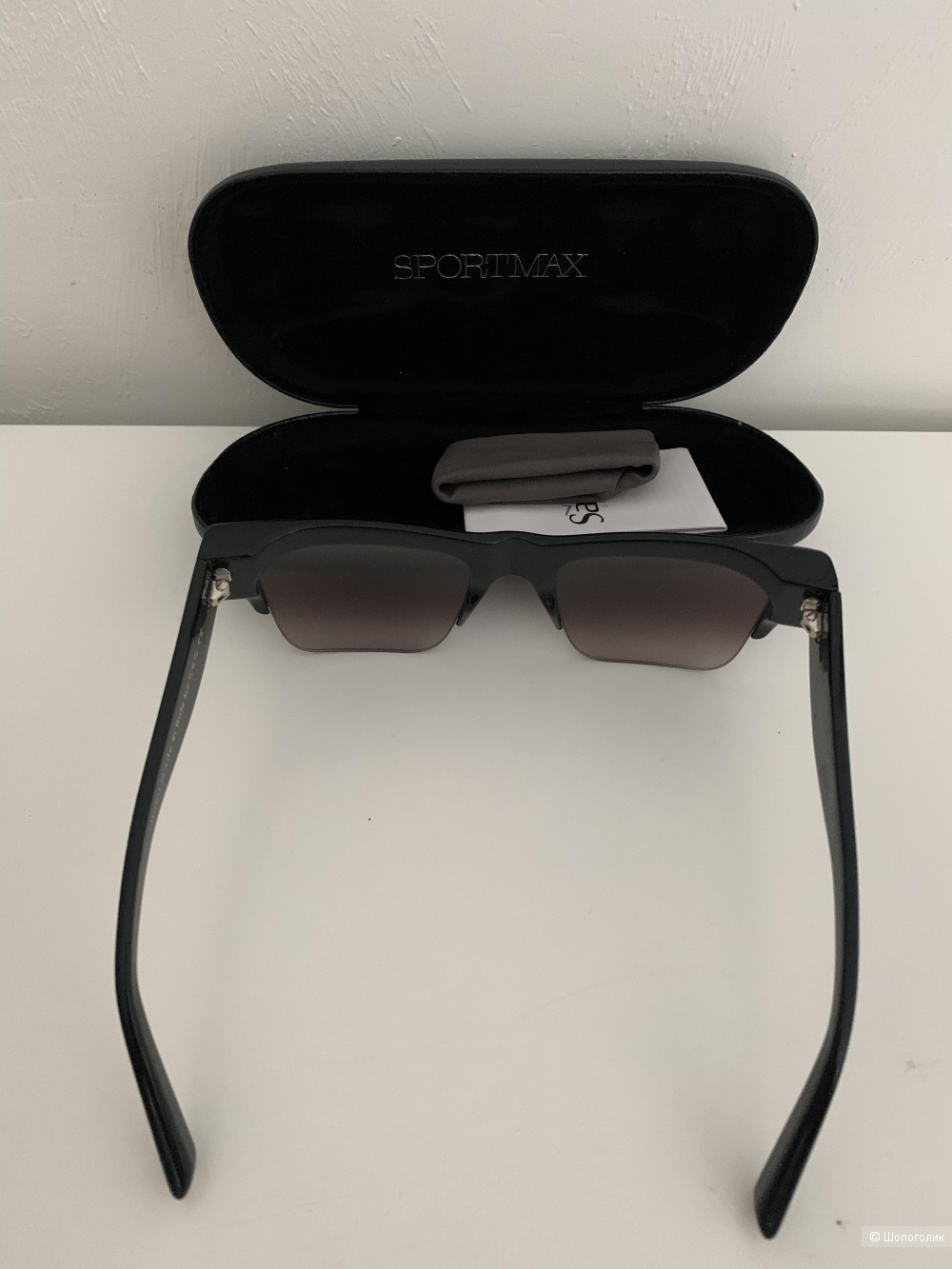 Солнцезащитные очки Sportmax