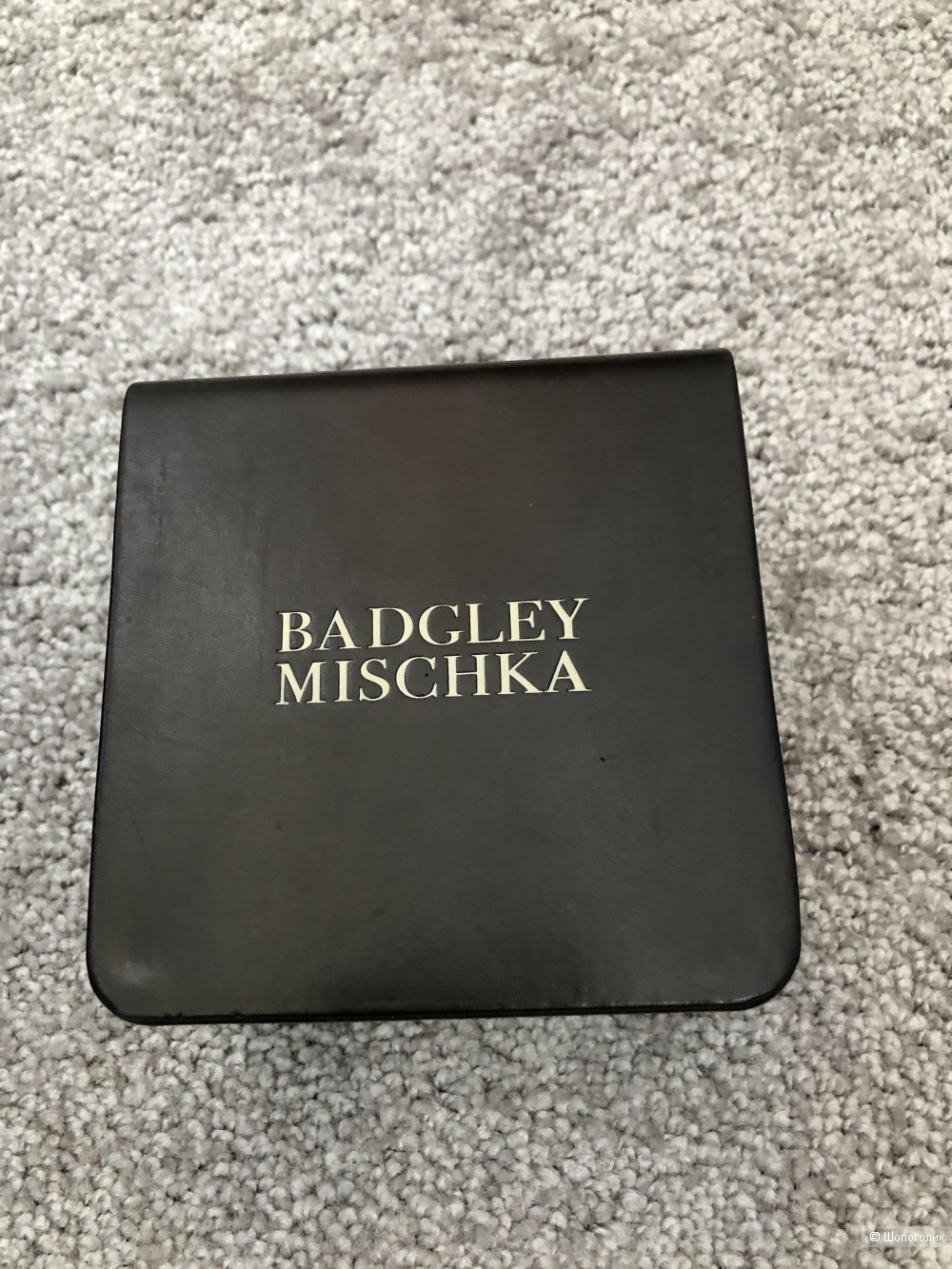 Женские часы Badgley Mischka