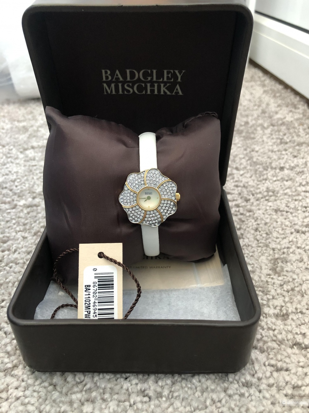 Женские часы Badgley Mischka