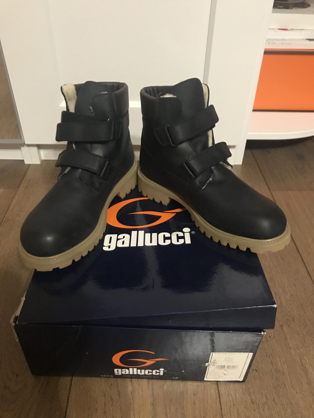 Зимние ботинки Gallucci размер 38