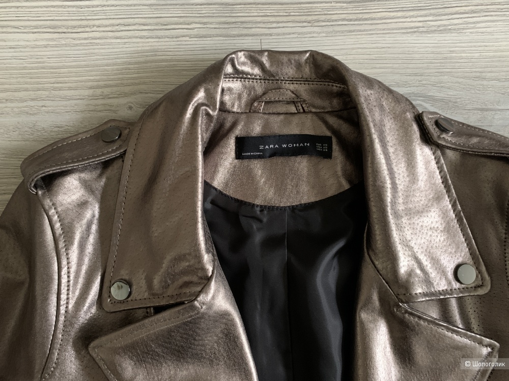 Кожаная куртка Zara Woman, р.40
