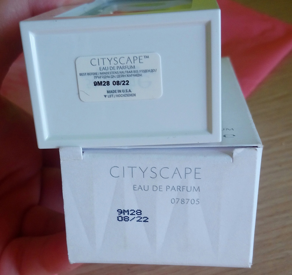 Сет: набор миниатюр и парфюм Mary Kay Cityscape, 50 мл